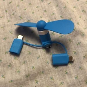 Cell phone mini USB fans adaptable to any device